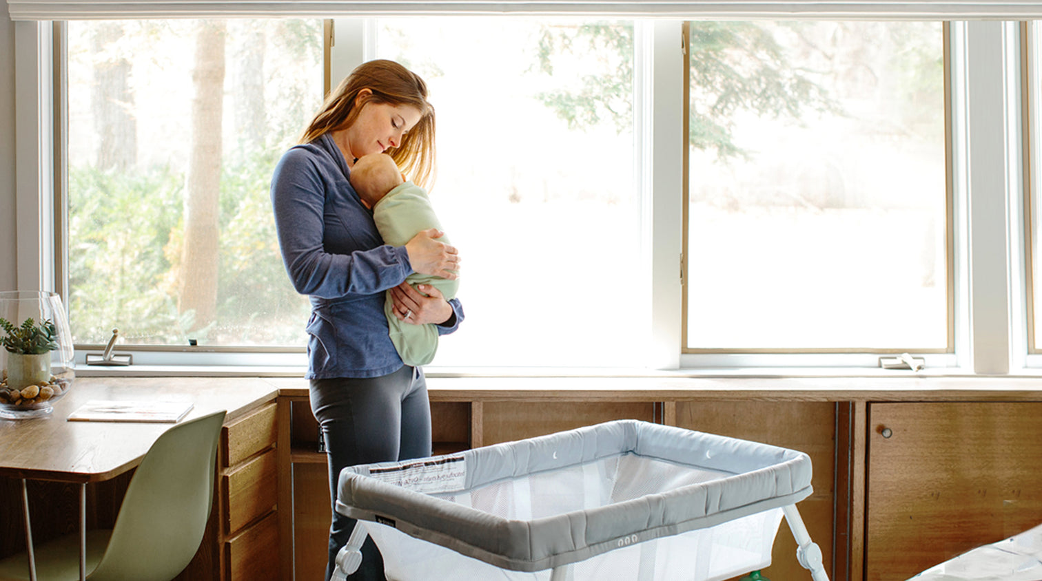 vs Crib The Differences & What's Better for Newborn Baby Guava Family